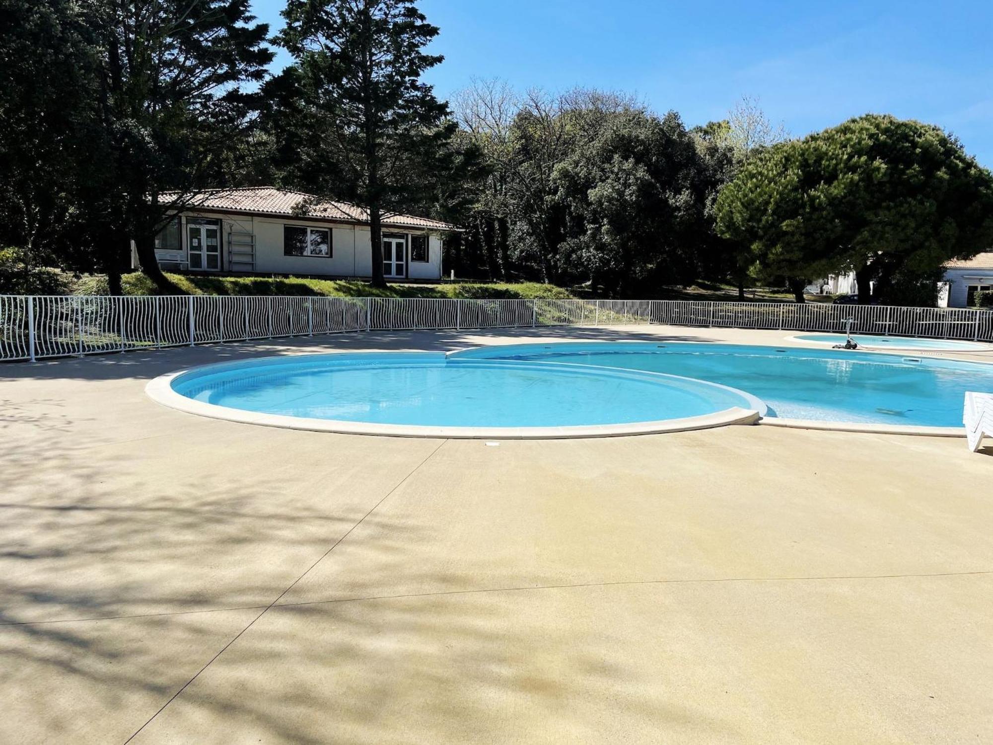 Les Hameaux Des Sables Vignie Saint Georges D Ol Ron Holiday Home Not Detached Exterior photo